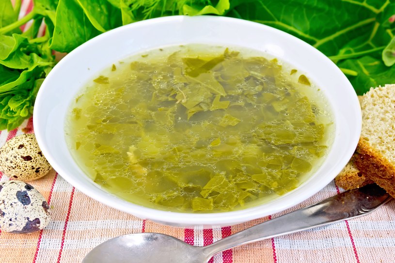 Obowiązkowe dodatki do zupy. Inaczej rujnujesz swoje nerki