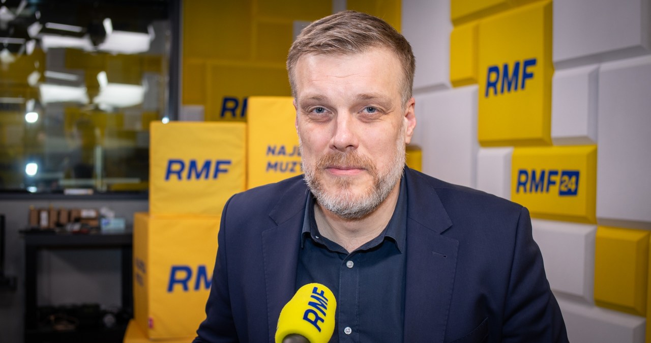 Zandberg o sytuacji w TVP: Sienkiewicz na swoją odpowiedzialność wybrał tę drogę