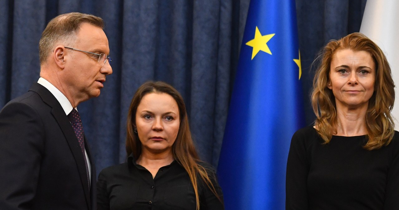 Żony Kamińskiego i Wąsika po decyzji Dudy: Jedziemy odebrać naszych mężów