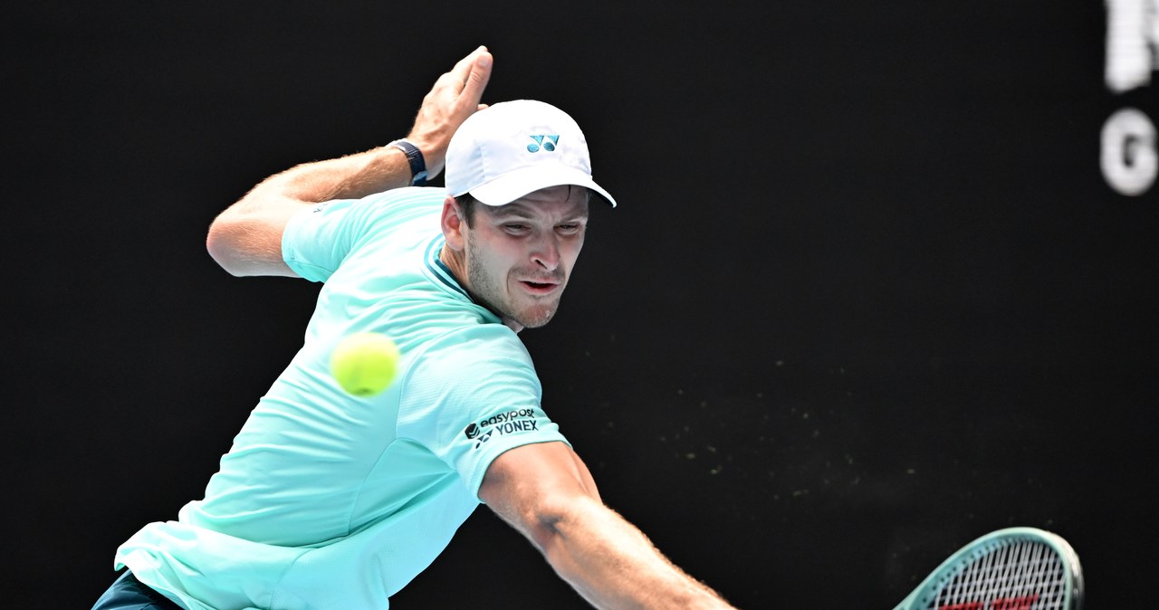 Zacięty bój o półfinał. Hubert Hurkacz za burtą Australian Open