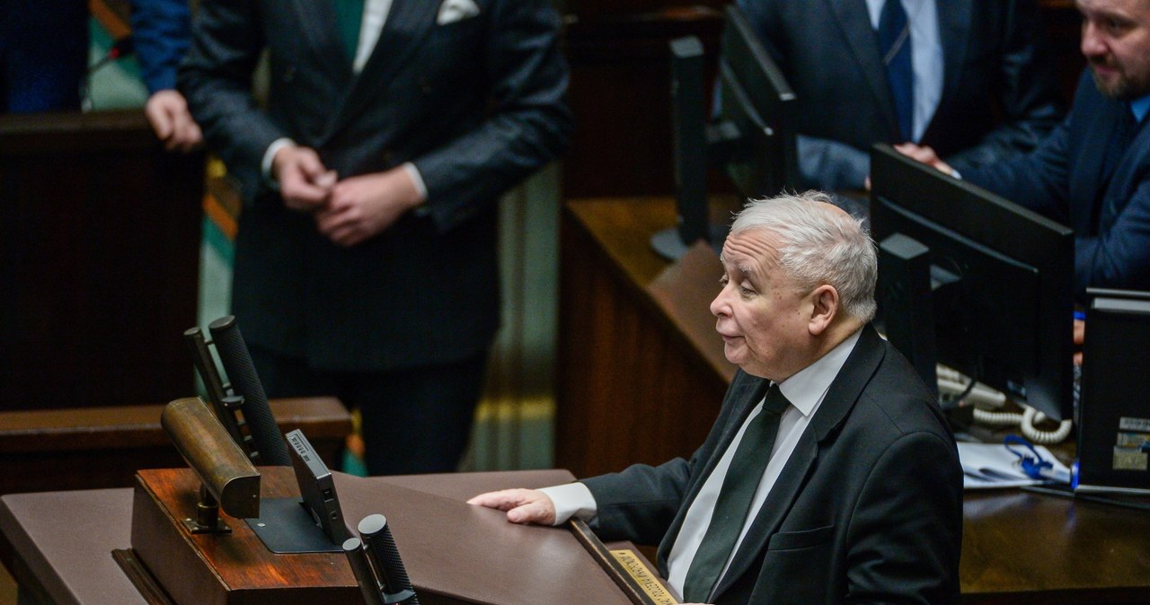 Kaczyński o „torturach” wobec Kamińskiego i decyzji Tuska