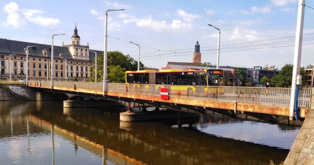 Mosty Uniwersyteckie we Wrocławiu do remontu. Ogłoszono przetarg