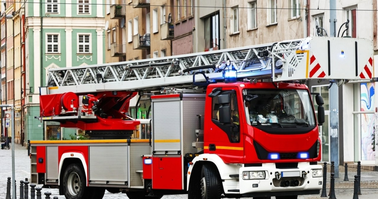 Tragiczny pożar w centrum Gniezna. Nie żyją dwie osoby