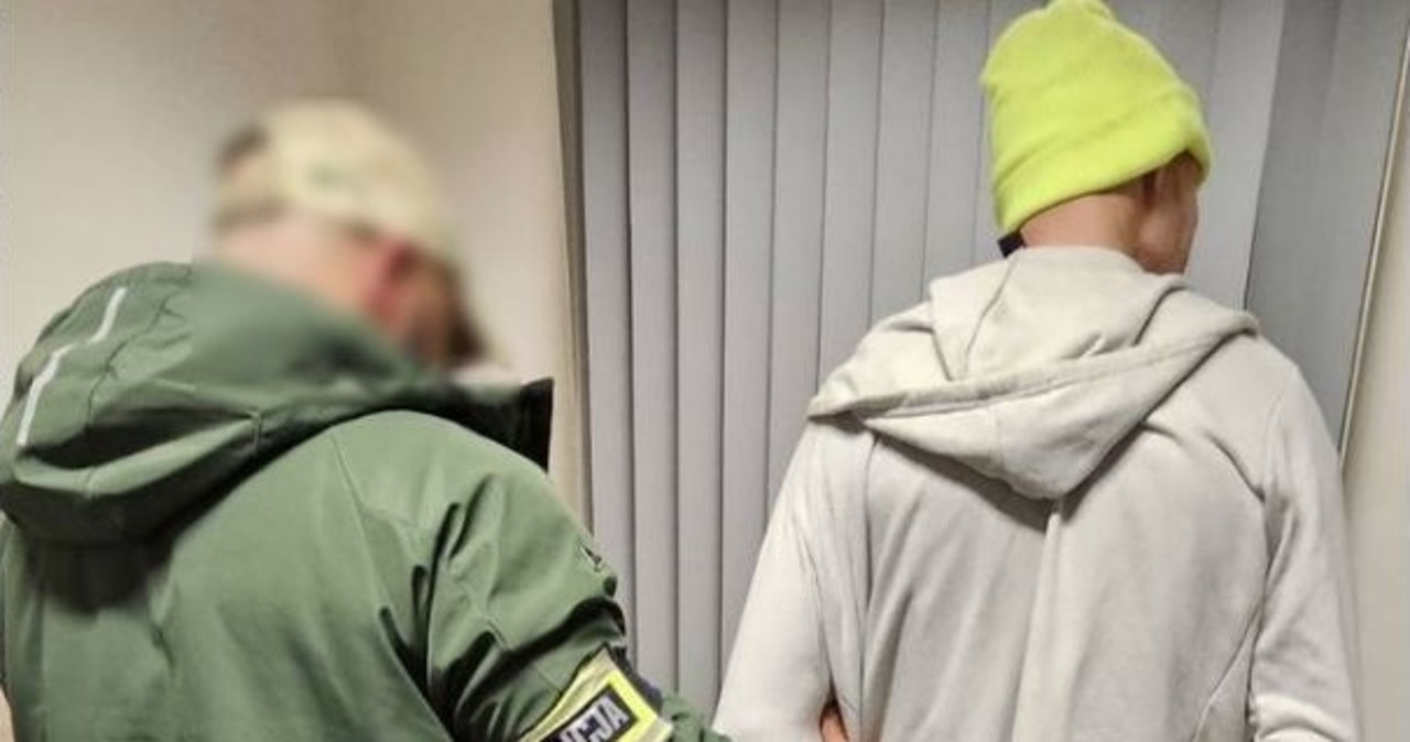 Mężczyzna, który siekierą rozbił biletomaty, zatrzymany