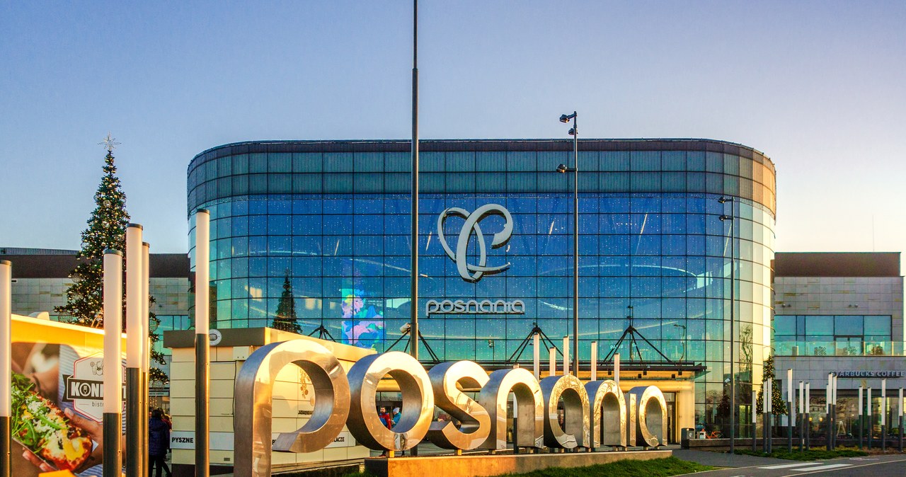 Nastolatkowie w poznańskiej galerii. Jest oświadczenie kibiców Lecha Poznań