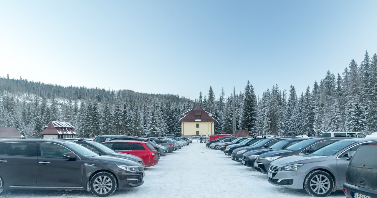 Kurs taksówką na parking przed Morskim Okiem. Cena go poraziła!
