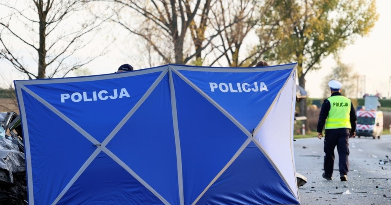 Wypadek w Anielinie. Jedna osoba zginęła, jedna jest ranna