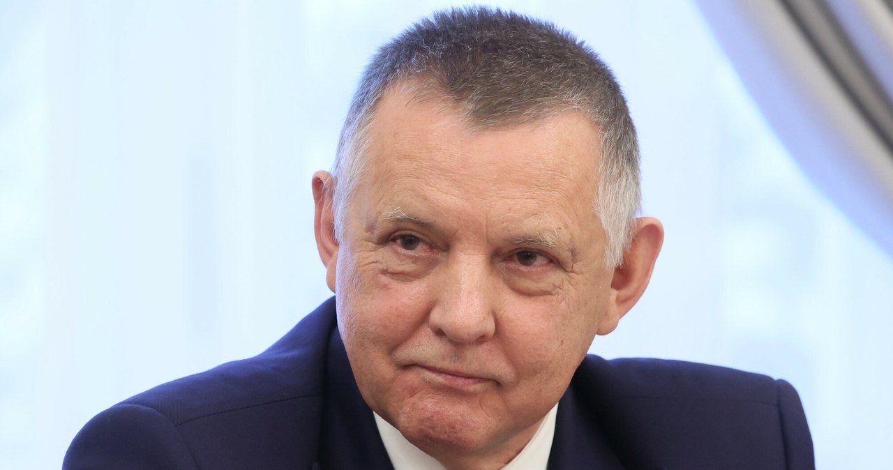 Kiedy poznamy raport NIK-u ws. fuzji Orlenu z Lotosem? Banaś podał termin