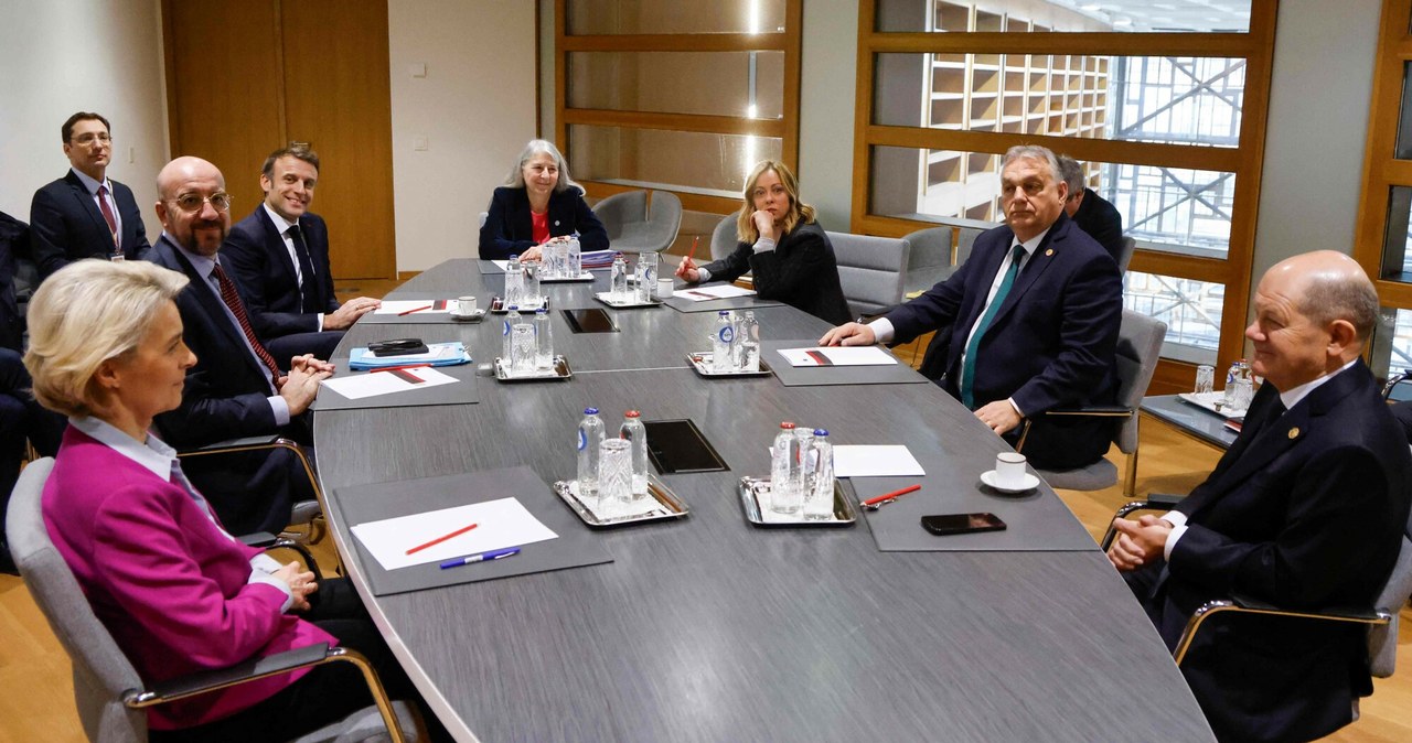Zełenski o unijnym wsparciu: Wyraźny sygnał dla Rosji [RELACJA]