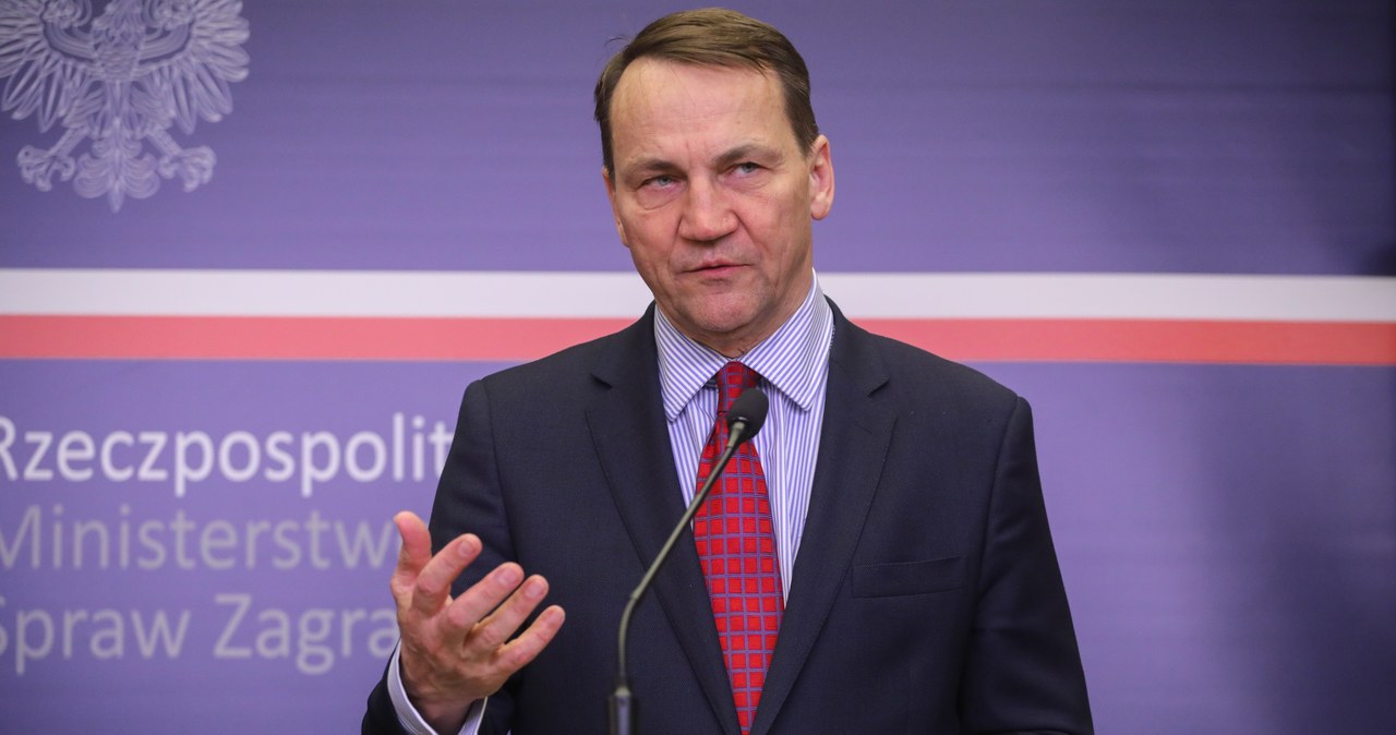 Sikorski o „kreatywnych rozwiązaniach” ws. zadośćuczynienia za straty wojenne
