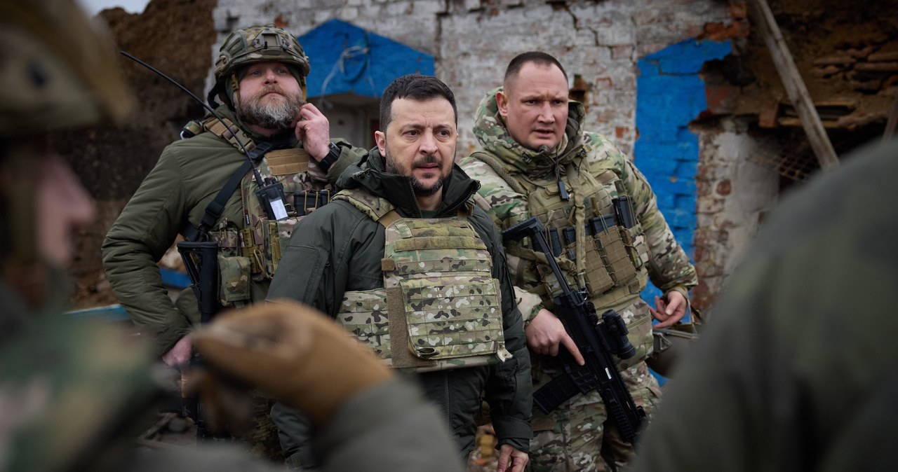 Zełenski na froncie. „To zaszczyt być tutaj dzisiaj”