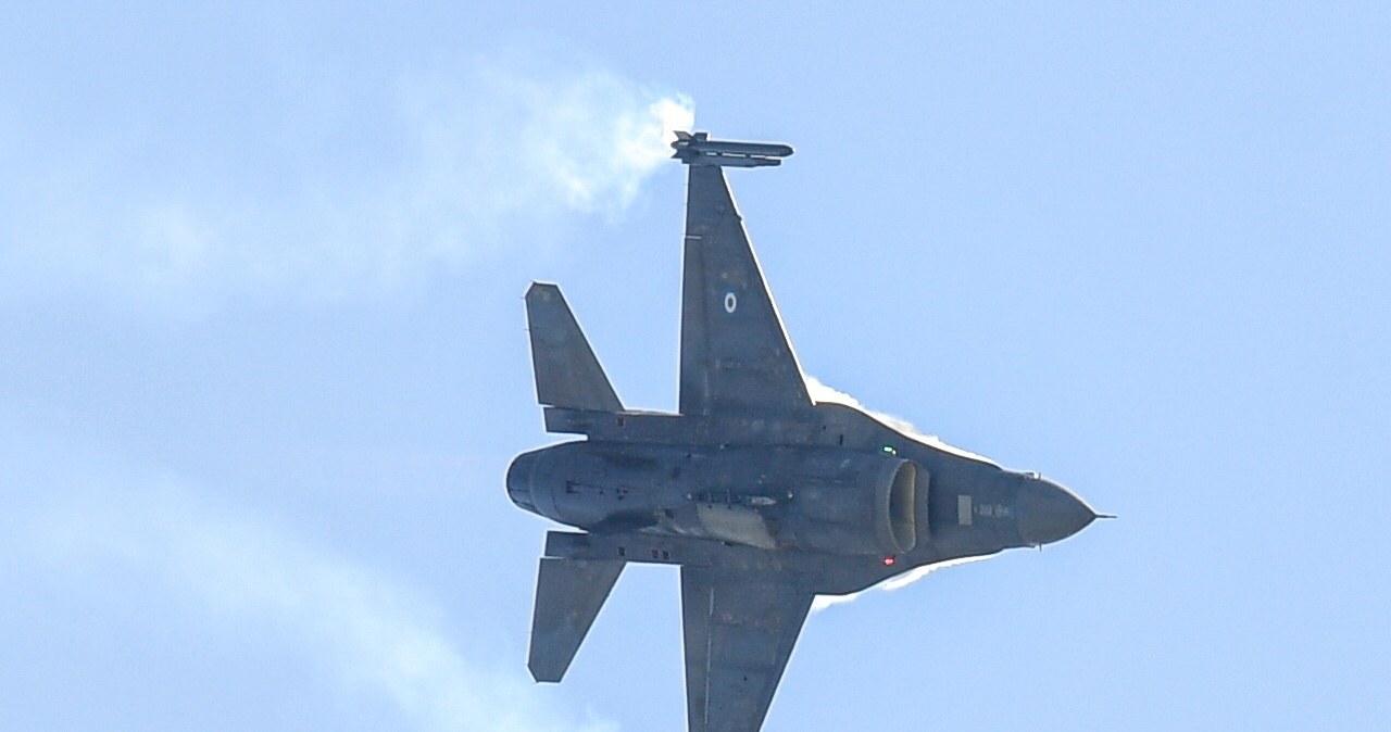 Ostrzeżenie nawigacyjne. Możliwa działalność wojskowych samolotów