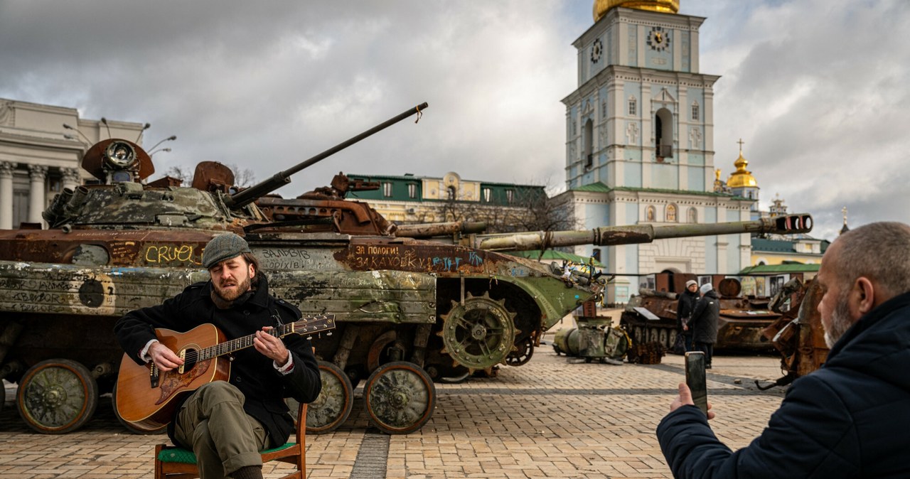 Wyczerpana wojną i przerażona perspektywami, Ukraina nie złoży broni