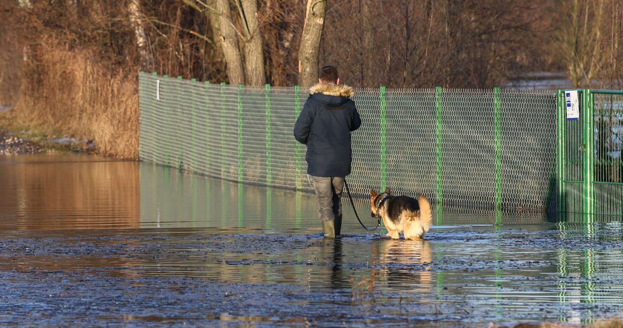 Przed nami deszczowy tydzień. Możliwe kolejne podtopienia [MAPY]