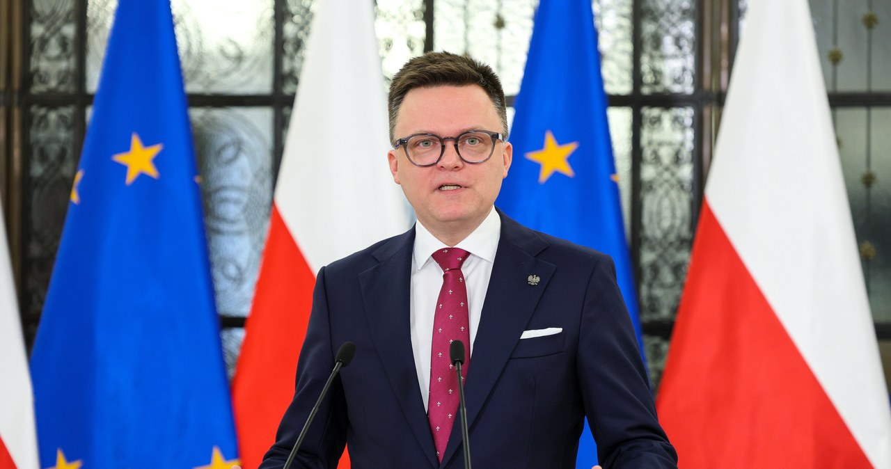 Mandat po Kamińskim. Hołownia: Wystąpię z pismem do Moniki Pawłowskiej