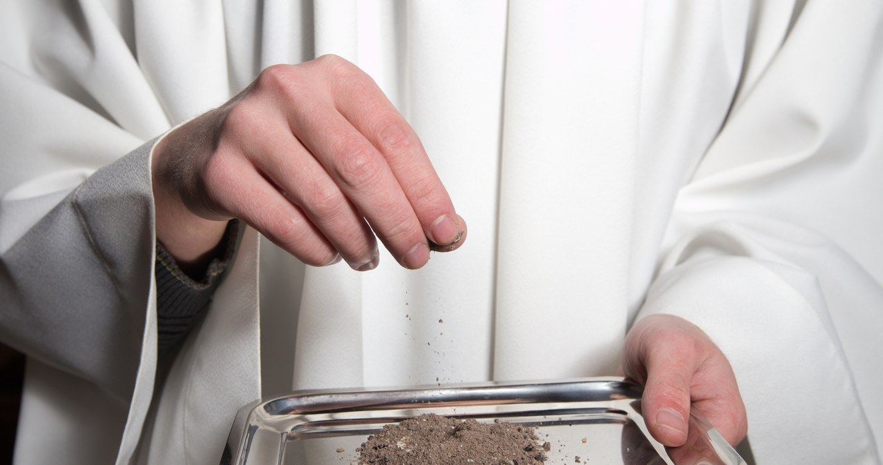 Środa Popielcowa rozpoczyna Wielki Post w Kościele