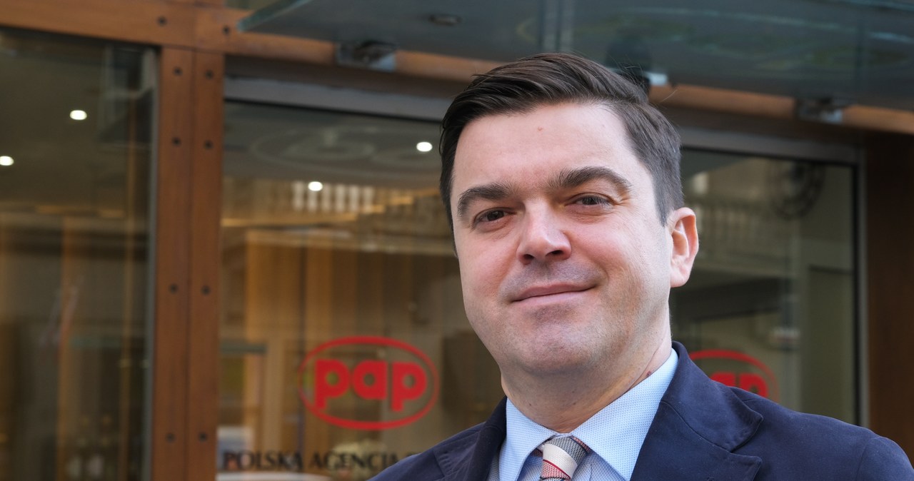 Rzecznik Narodowego Banku Polskiego rezygnuje ze stanowiska