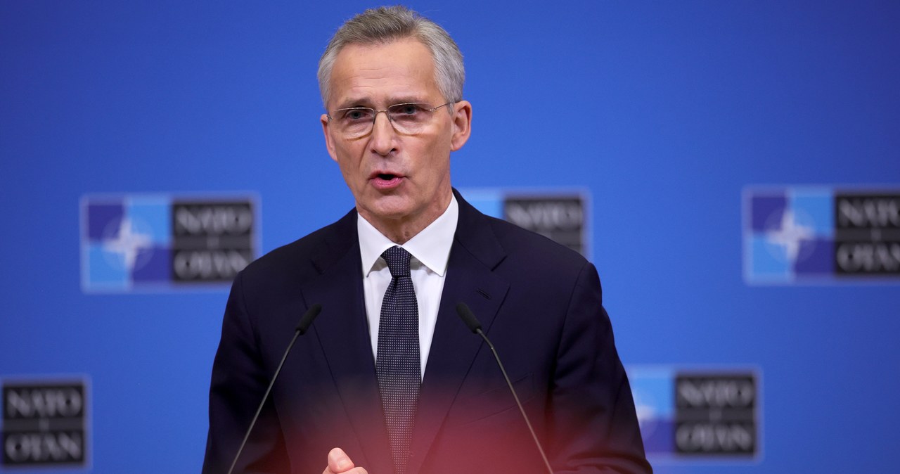 Szef NATO: Europejscy członkowie wydadzą 380 mld dolarów na obronność