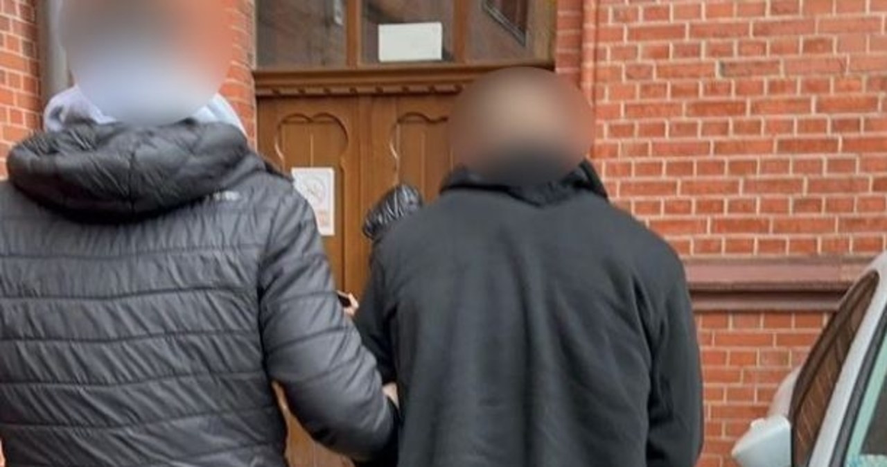 Broń palna i narkotyki. Policyjne uderzenie w narkobiznes