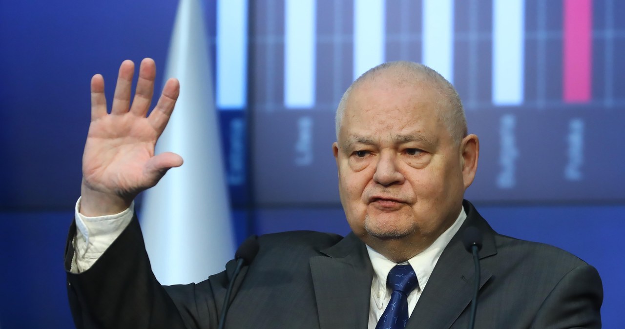 Umorzono śledztwo w sprawie słów Tuska o Glapińskim
