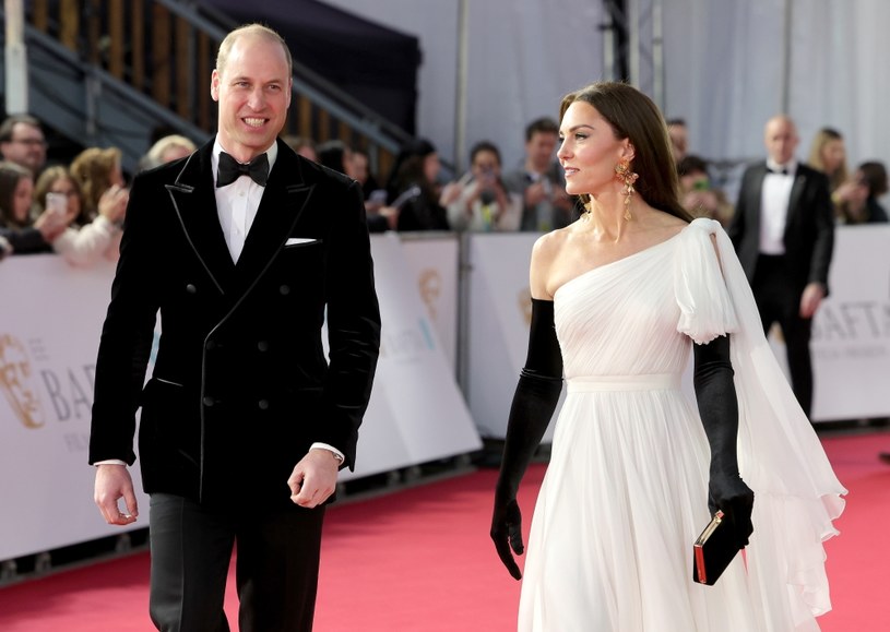 Książę William pojawił się bez Kate. Na BAFTA zawsze zachwycała kreacjami