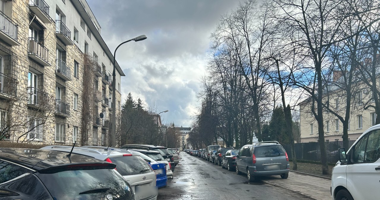​Strefy płatnego parkowania na Saskiej Kępie i Kamionku coraz bliżej. Jest ruch wojewody