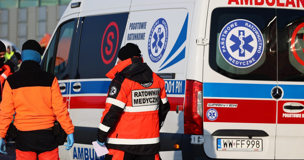 Tragedia w Łódzkiem. Podczas naprawy naczepy zginął rolnik