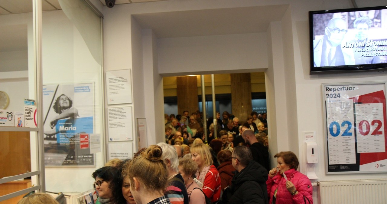 Bitwa o bilety teatralne w Łodzi