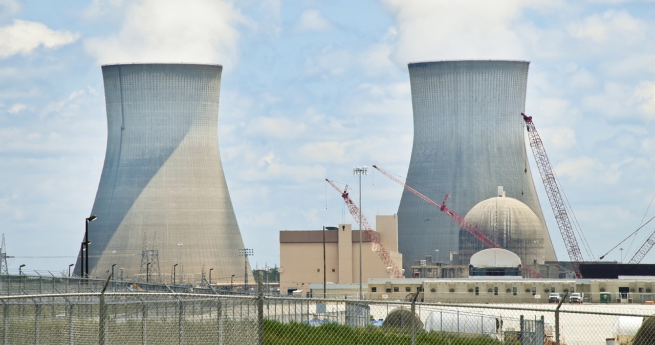 Projekt atomowy w nowych rękach. Co z elektrownią jądrową?