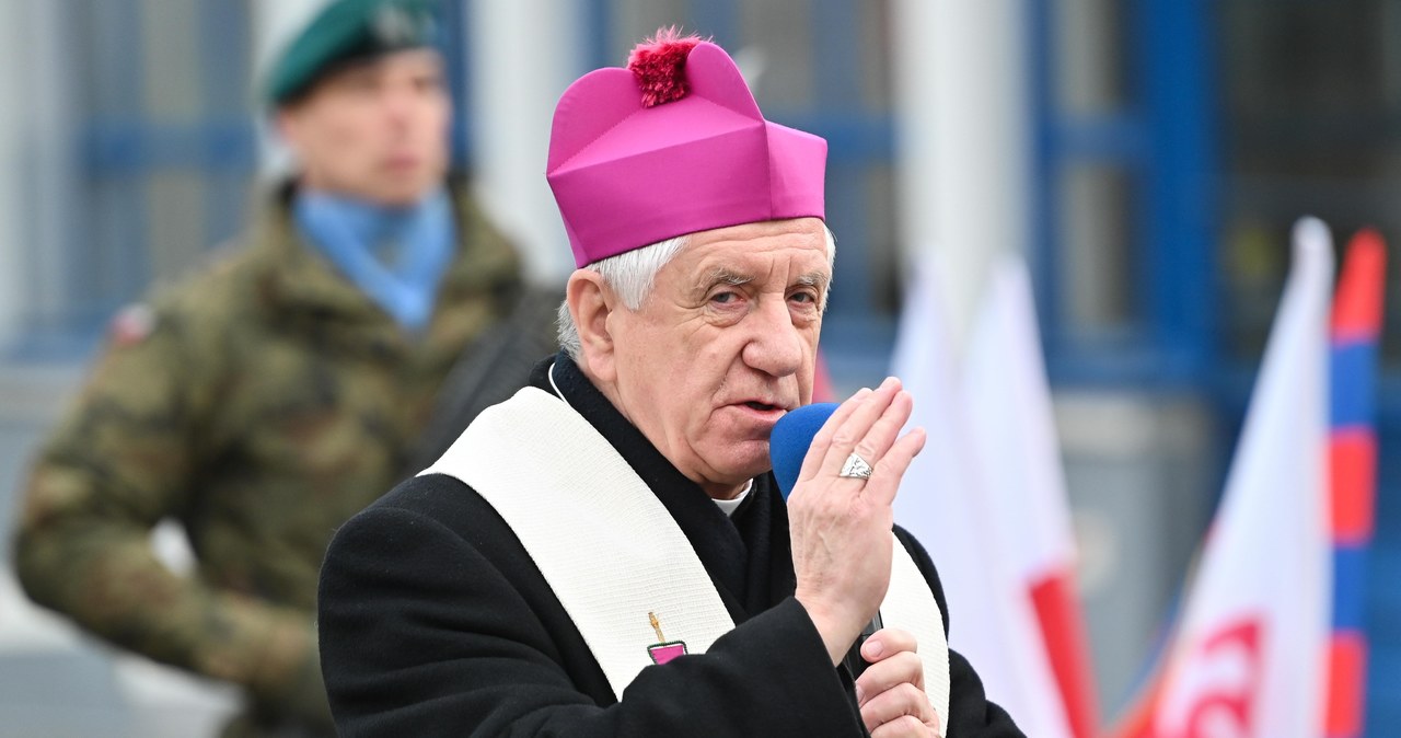 Nuncjatura potwierdza: Arcybiskup Dzięga mijał się z prawdą w liście do księdza