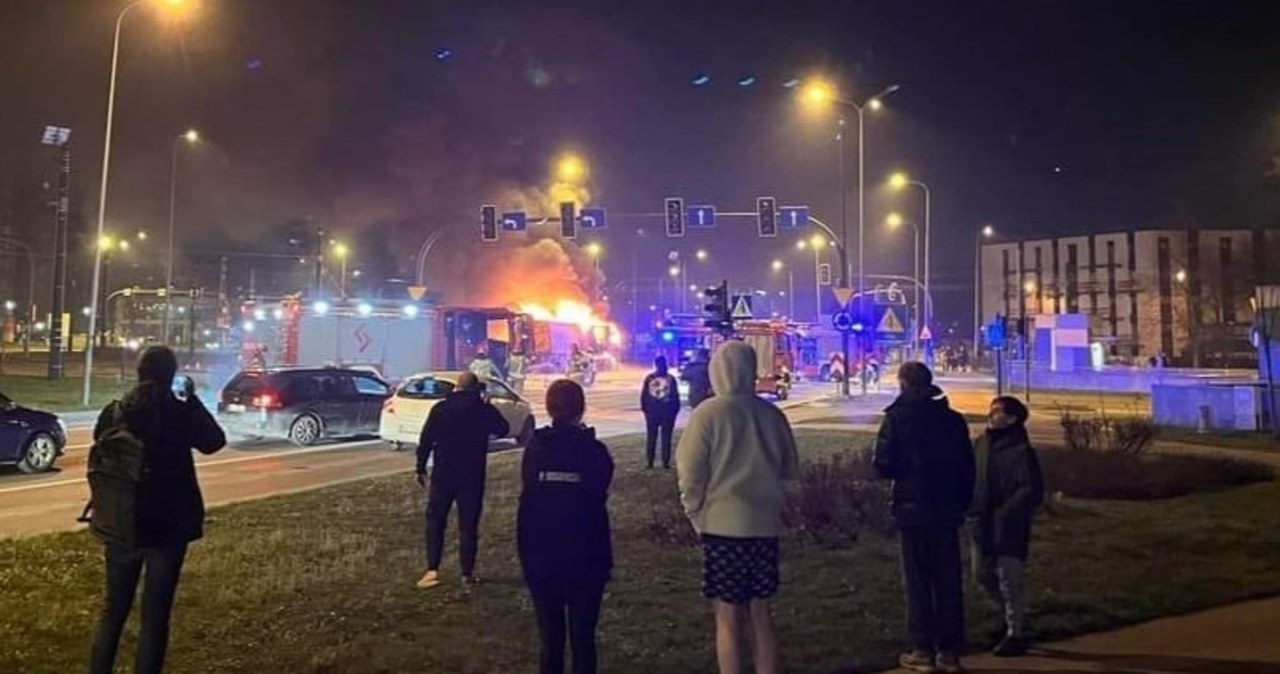Nocny pożar ciężarówki w Krakowie