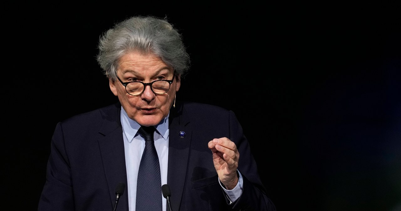 W związku z zagrożeniem z Rosji, UE chce przejść na tryb wojenny