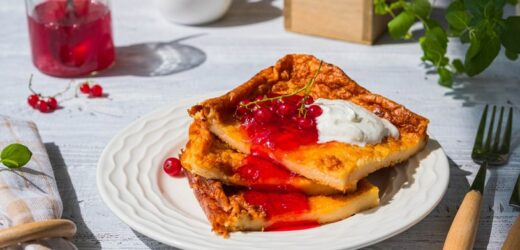 Bez stania przy dymiącej patelni. Pannukakku – fińskie słodkie śniadanie