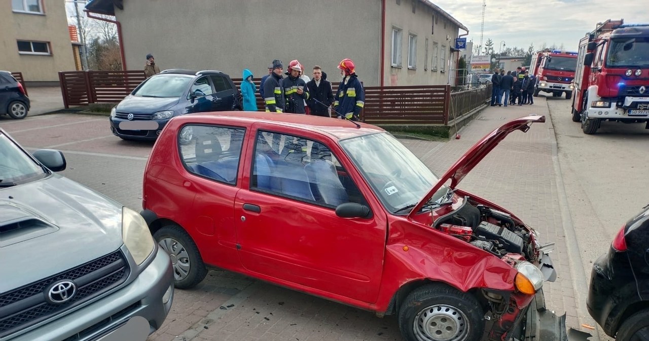 10-latek potrącony przed kościołem. Na miejscu lądował śmigłowiec LPR