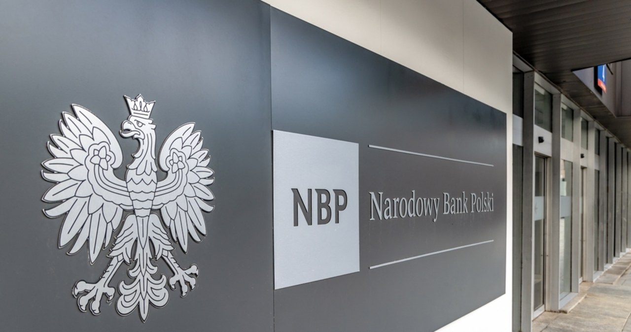 Ile może wynieść inflacja bez mrożenia cen? Najnowszy raport NBP