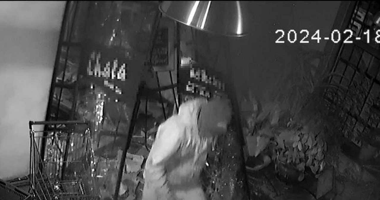 Wjechali autem do sklepu, żeby ukraść cukierki za cztery złote