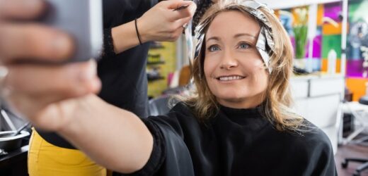 Wiosną będzie hitem w salonach fryzjerskich. Idealny dla pań 50+