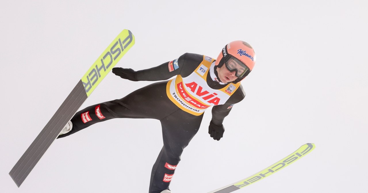 Stefan Kraft wygrał w Trondheim. 14. miejsce Dawida Kubackiego