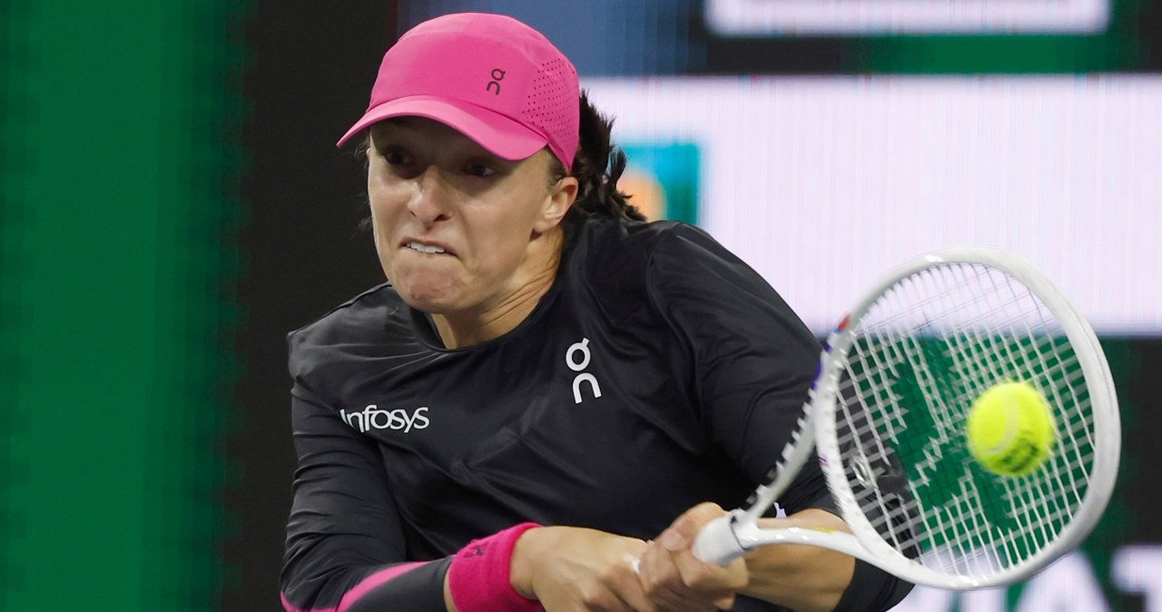 Iga Świątek w półfinale w Indian Wells. Wozniacki nie dokończyła meczu