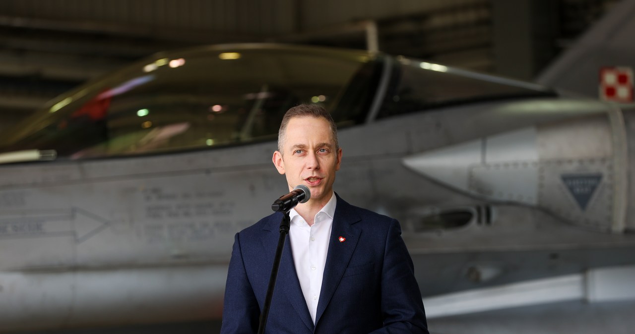 Wiceszef MON: Stan polskiego przemysłu obronnego po 8 latach rządów PiS jest skandalem