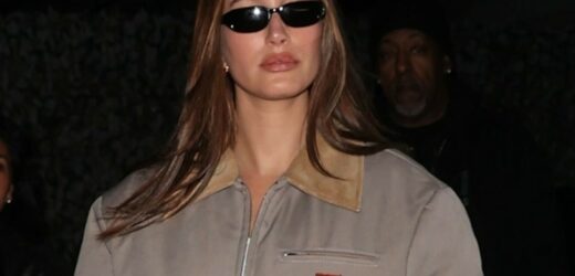 Hailey Bieber w modnej kurtce na wiosnę. Na luzie, ale stylowo