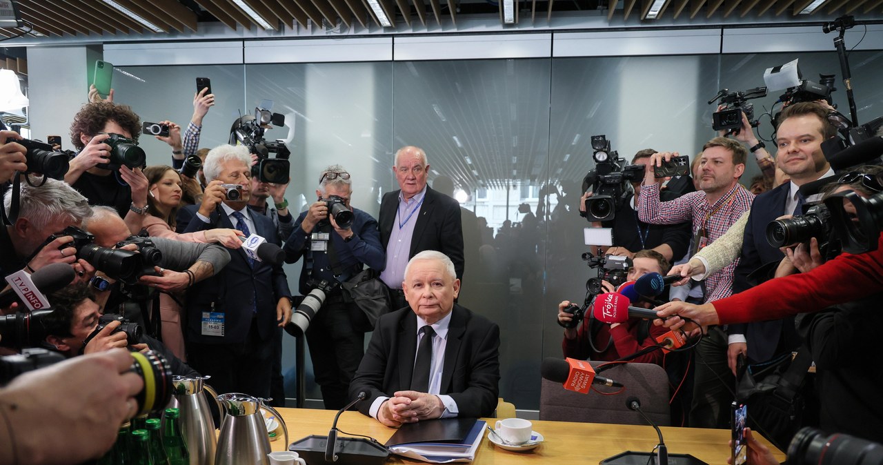 Komisje śledcze nowym formatem rozrywki