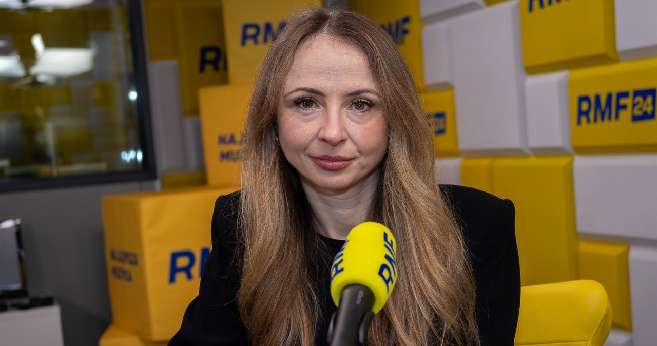 „Przywiązywanie kobiet do kas w supermarketach”. Dziemianowicz-Bąk wbija szpilę koalicjantowi
