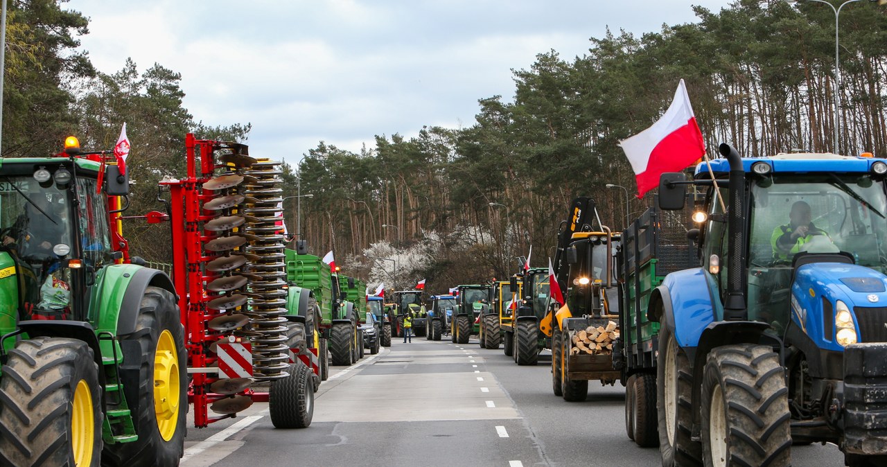 Szykuje się drogowy paraliż. W środę rolnicy zablokują kilkaset punktów