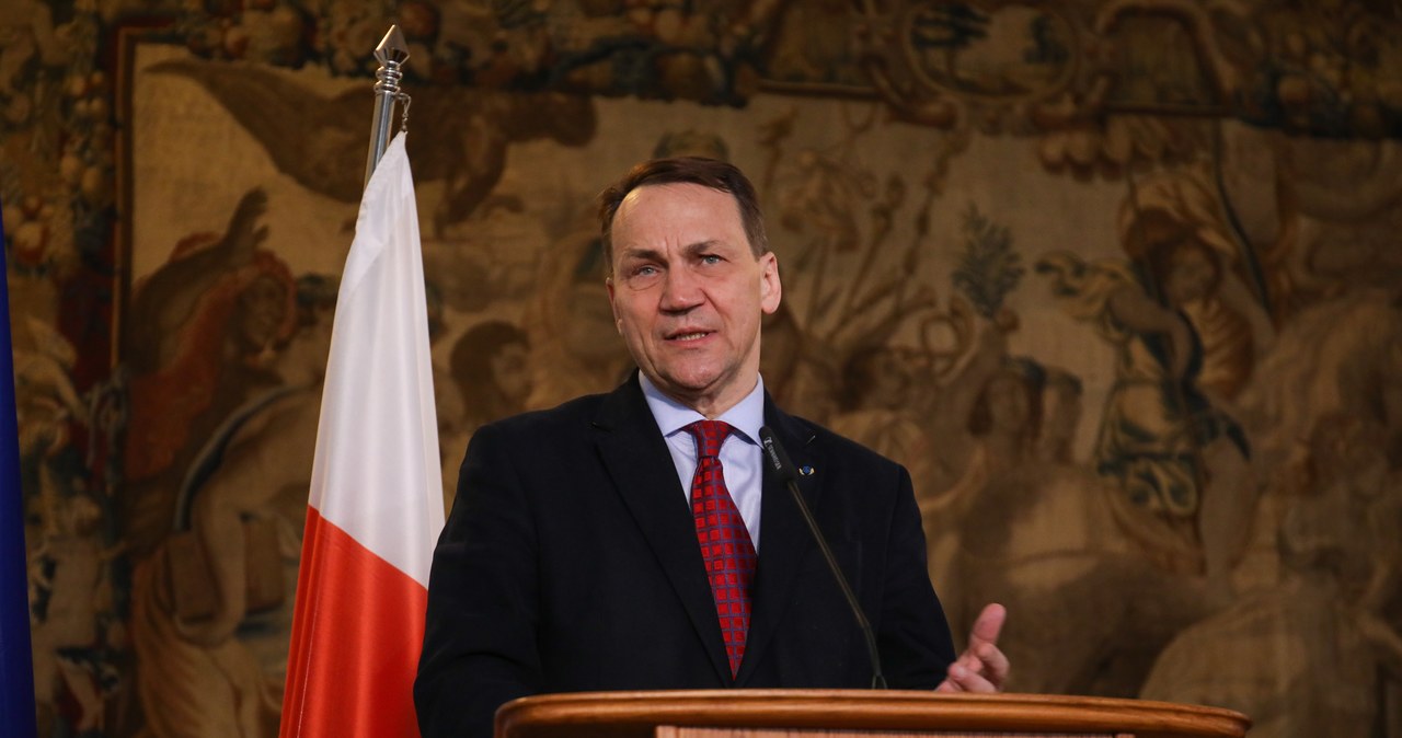 Sikorski w Pradze: Nasz region potrzebuje wysokich stanowisk w NATO i ONZ