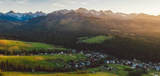 „Nawet w sezonie nie robi się tłoczno”. Zapomniane miasto Podhala, tylko 20 km od Zakopanego