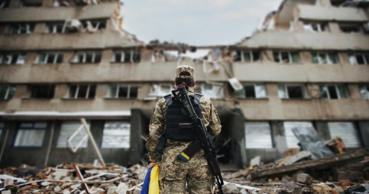 W jaki sposób pomóc Ukrainie? Polacy odpowiedzieli [SONDAŻ]