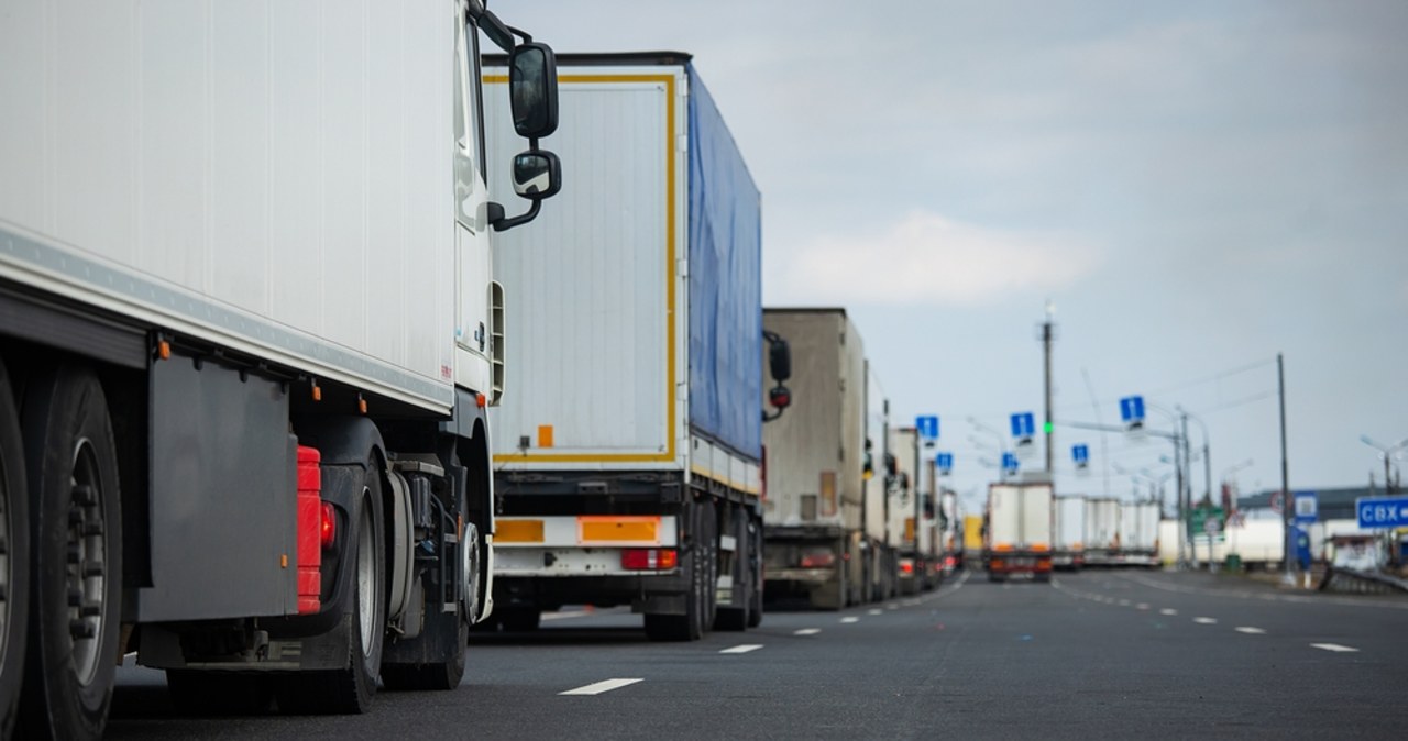 Duży korek na A2 w Świecku. Powodem kontrole niemieckich pograniczników