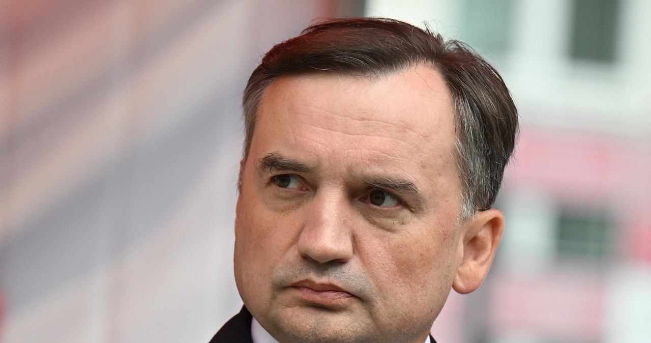 Zbigniew Ziobro nagle zjawił się przed domem: Przerwałem terapię