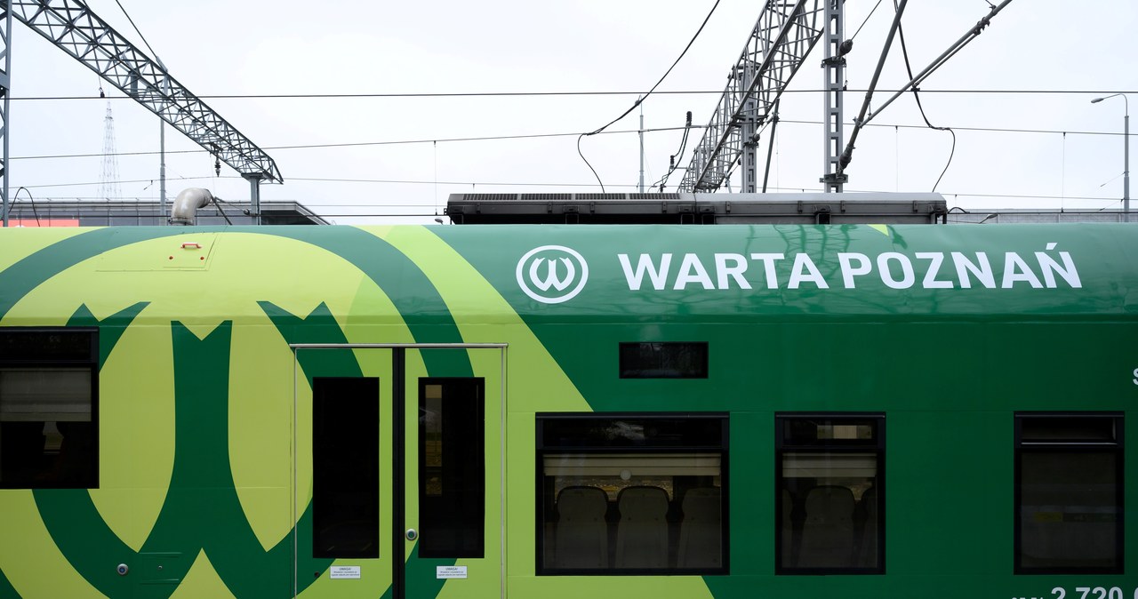 Na mecz własnym pociągiem. „Warciarz” wyjeżdża na tory